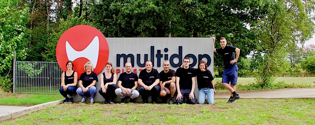 Multidop injection moulding team Multidop injection molding team